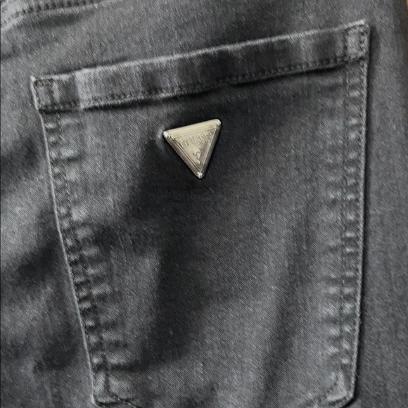 Guess Black High Rise Jeans with Tapered Leg - Picture 7 of 8